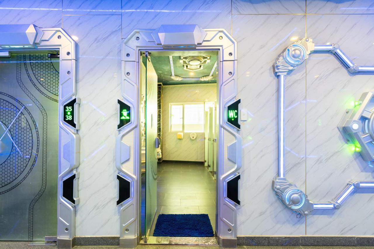 The Arrivals Hotel Хошимин Экстерьер фото